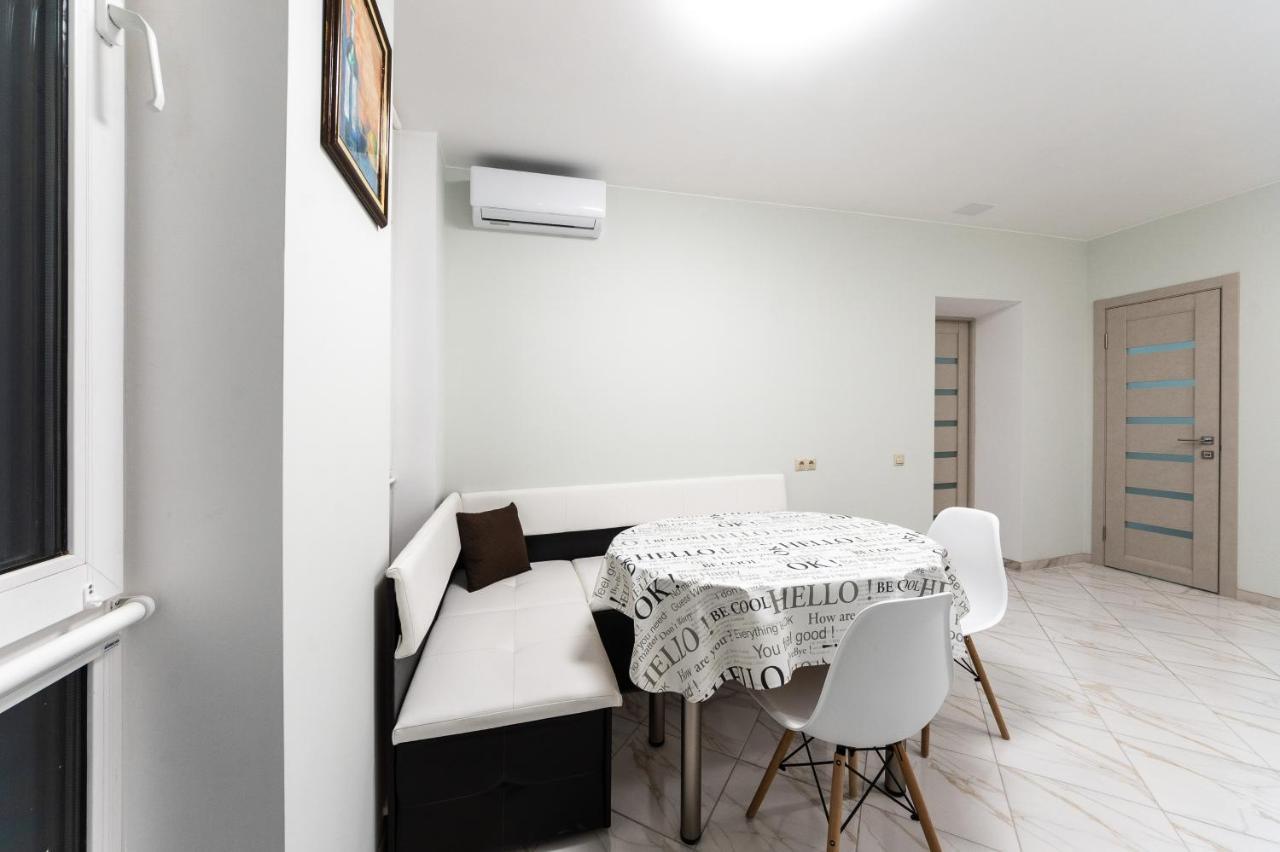 Apartments Riviera,20 Минут От Центра Kiev Exterior foto